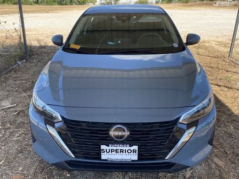 Used 2024 Nissan Sentra SV FWD image 8