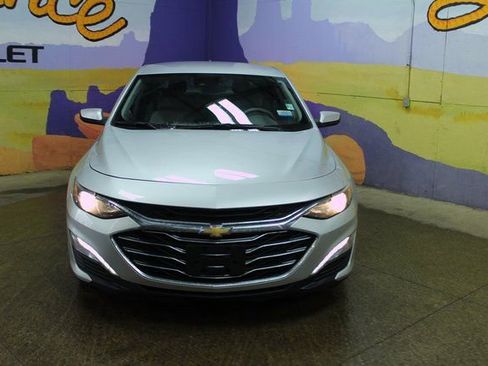 Used 2021 Chevrolet Malibu LT image 6