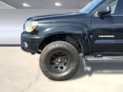 Used 2013 Toyota Tacoma 4x4 Double Cab w/ TRD Off-Road Pkg image 23