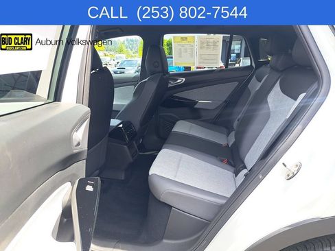 Used 2024 Volkswagen ID.4 2WD image 13