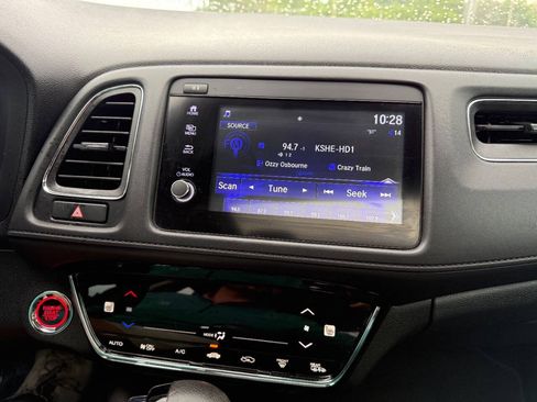 Used 2022 Honda HR-V EX image 15