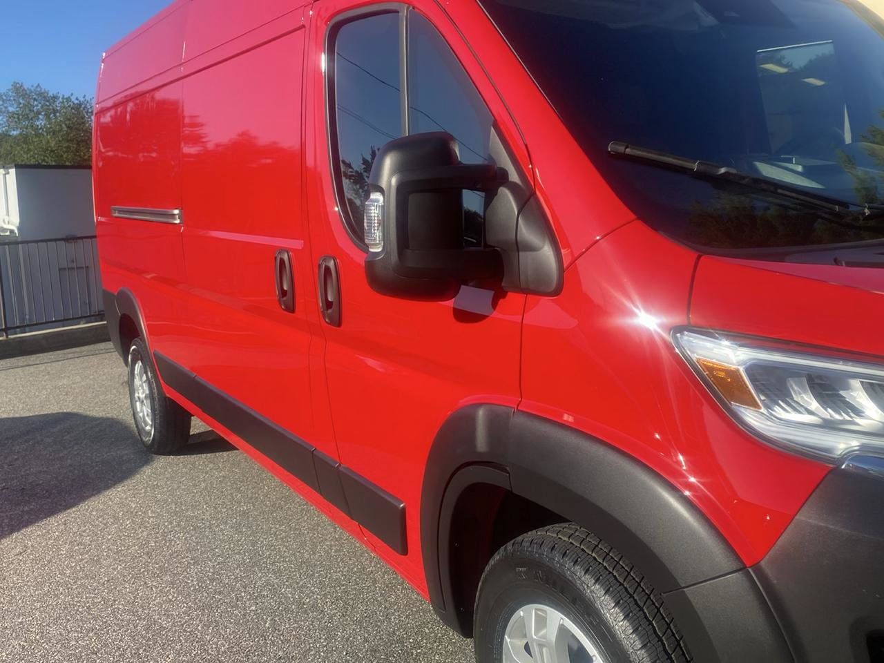 Used 2025 RAM ProMaster 3500 w/ Quick Order Package 22G SLT FWD image 30