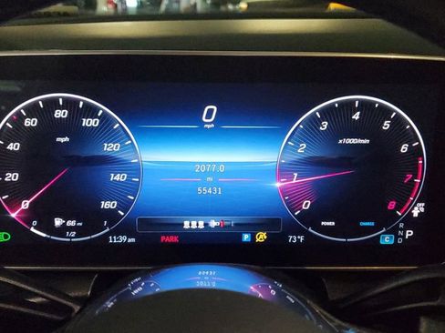 Used 2024 Mercedes-Benz GLC 300 image 32