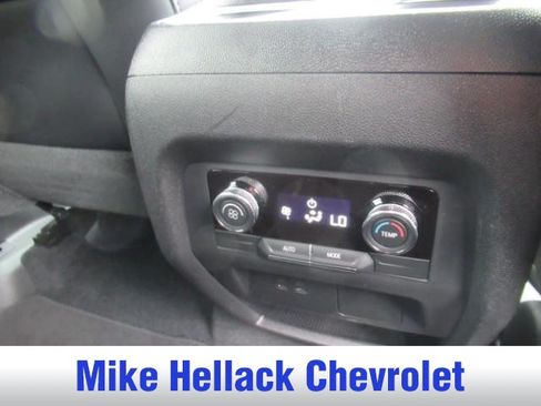 Used 2025 Buick Enclave Preferred FWD image 16