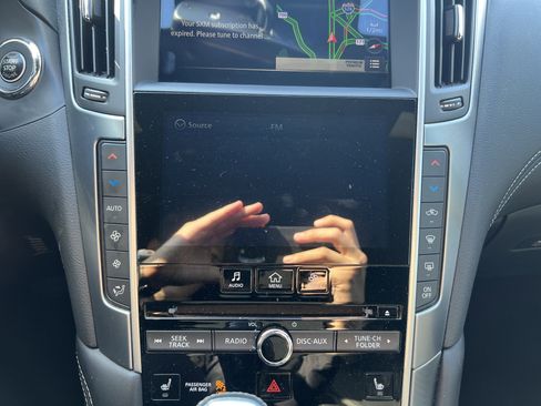 Used 2020 INFINITI Q60 3.0t Luxe w/ Essential Package image 23