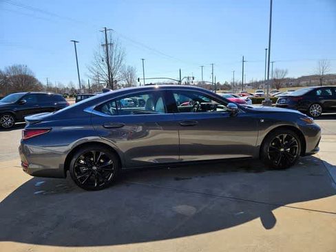 Used 2024 Lexus ES 300h F Sport w/ Accessory Package (Z2) image 9