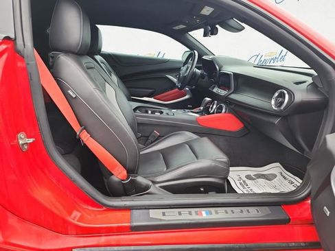 Used 2021 Chevrolet Camaro SS image 13