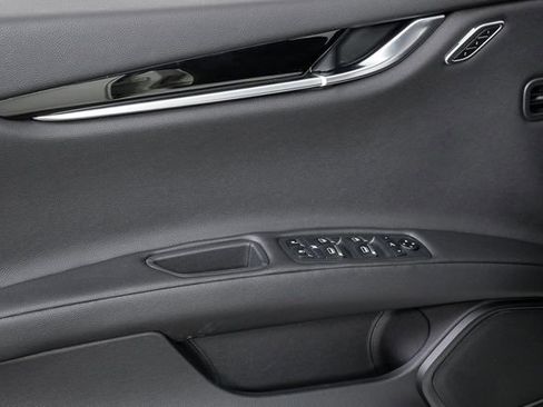 Used 2022 Maserati Ghibli Modena Q4 image 8