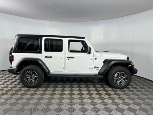 Used 2021 Jeep Wrangler Unlimited Sport image 5