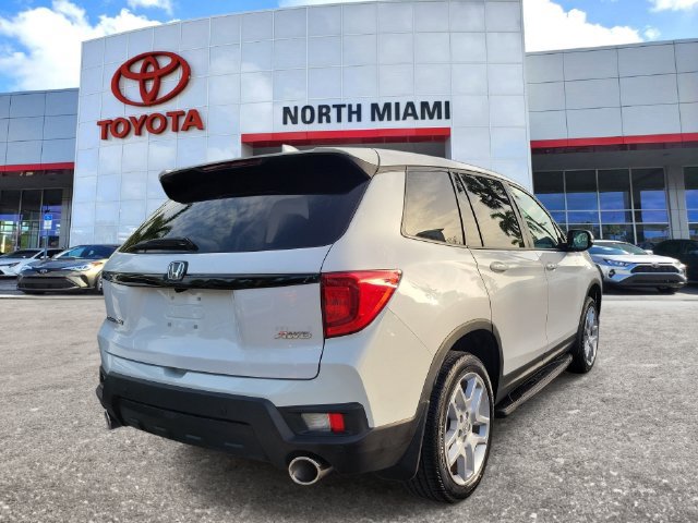 Used 2024 Honda Passport EX-L image 4
