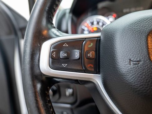 Used 2020 RAM 1500 Big Horn AWD/4WD image 38