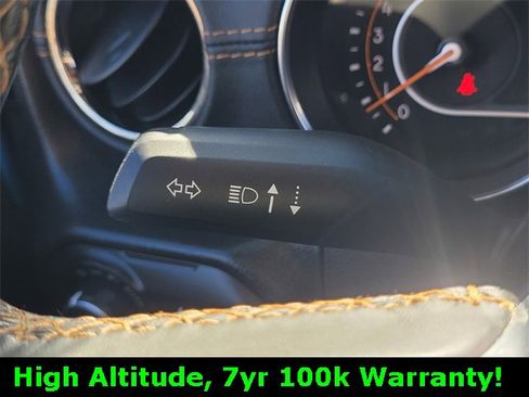 Certified 2022 Jeep Gladiator Overland image 33