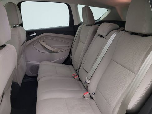Used 2017 Ford Escape SE FWD image 18