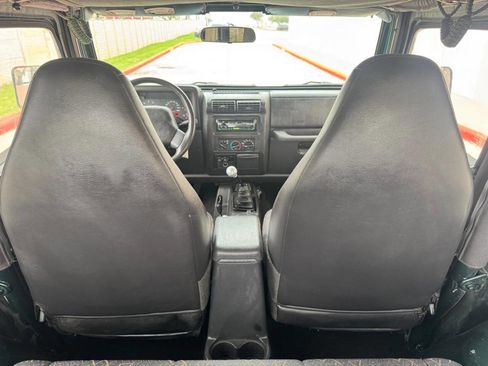 Used 2001 Jeep Wrangler Sport image 18