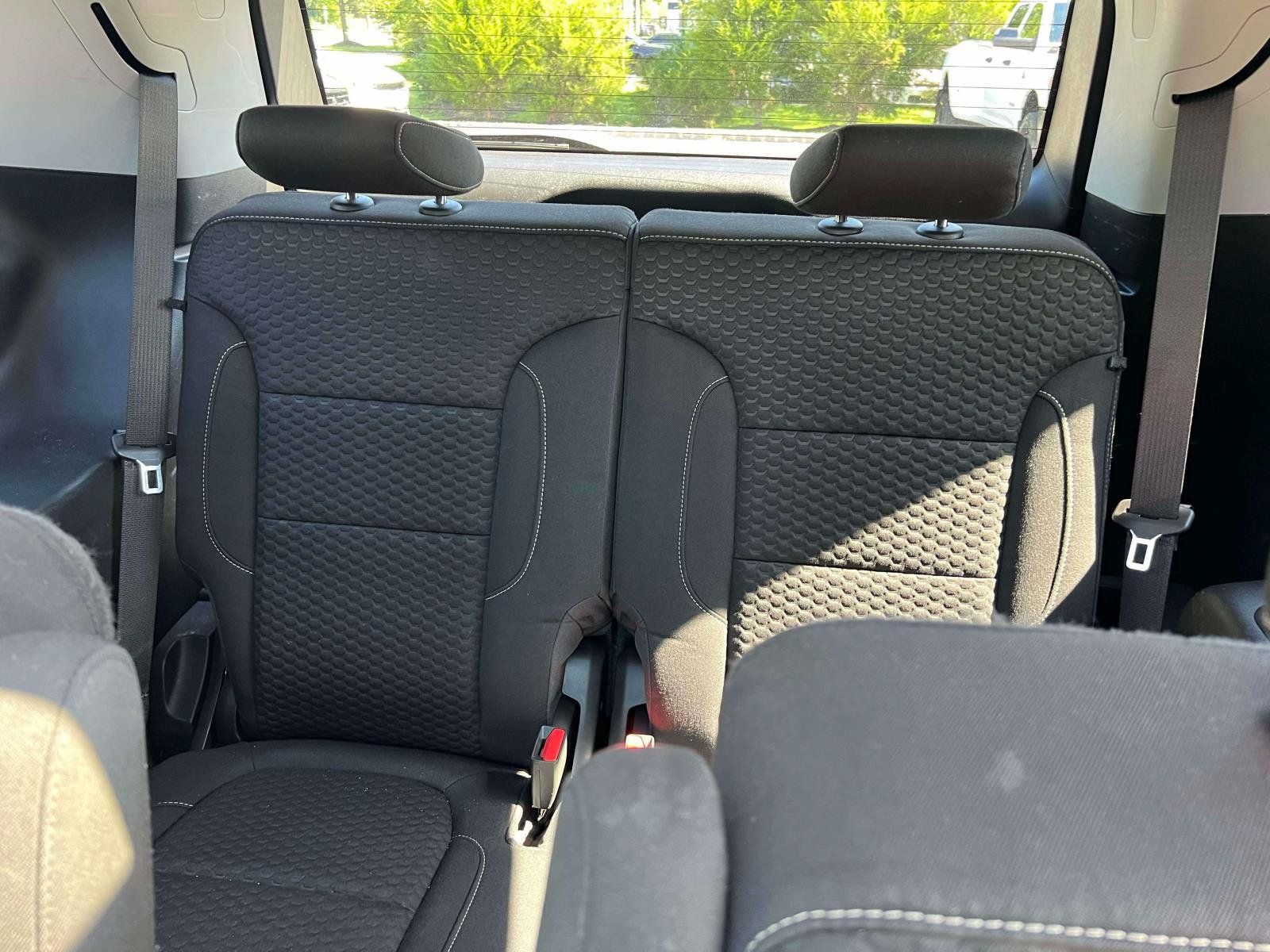 Used 2019 GMC Acadia SLE w/ Driver Alert Package I AWD/4WD image 21