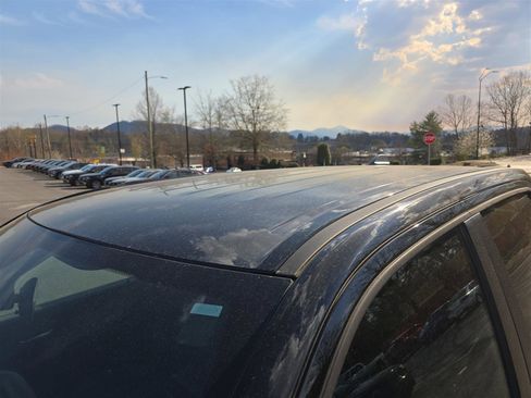 New 2025 RAM 1500 Tradesman w/ Off Road Group image 12