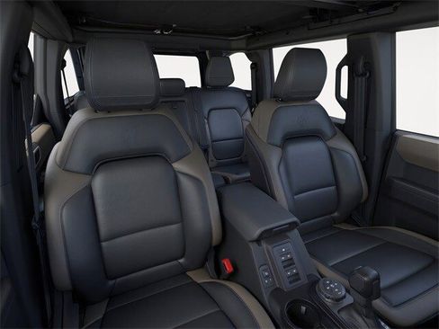 New 2025 Ford Bronco Big Bend w/ Black Diamond Package image 36