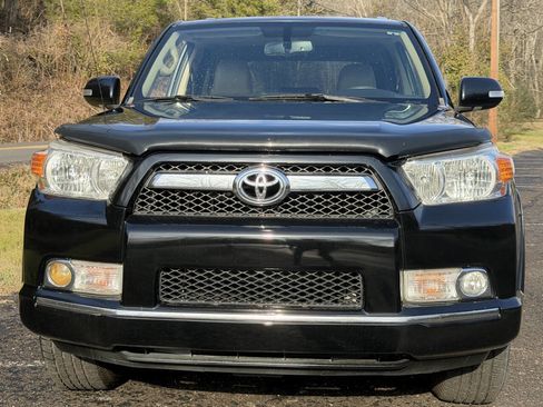Used 2013 Toyota 4Runner SR5 image 5