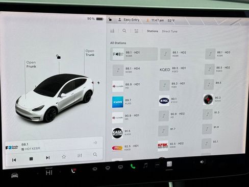 Used 2020 Tesla Model Y Long Range image 29