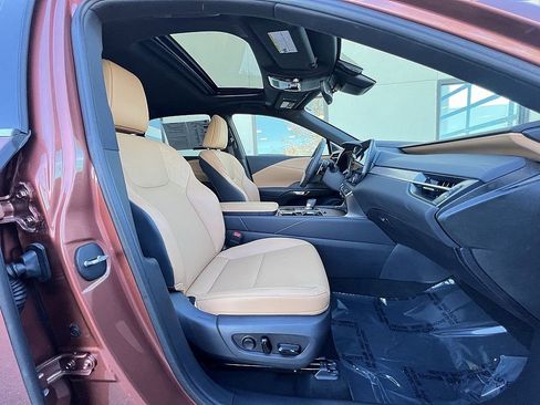 Certified 2025 Lexus RX 350 Premium image 26