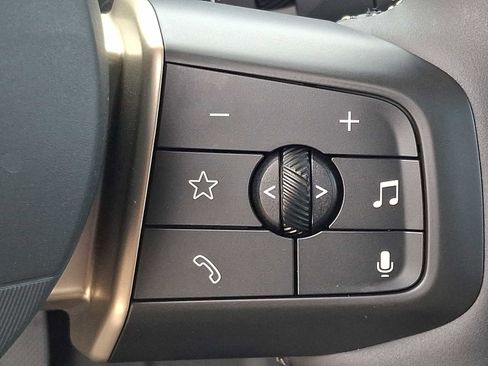 Used 2025 MINI Cooper 2-Door Hardtop FWD image 24