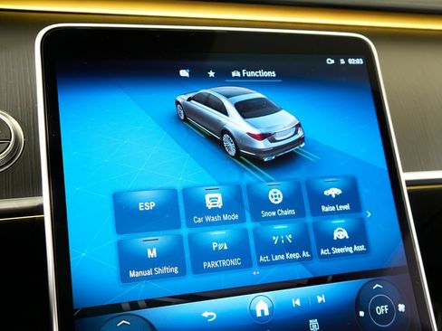 Certified 2025 Mercedes-Benz S 580 4MATIC Sedan image 27