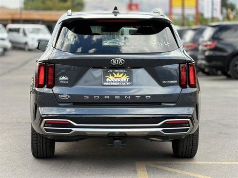 Used 2021 Kia Sorento EX w/ Panoramic Sunroof Package AWD/4WD image 6