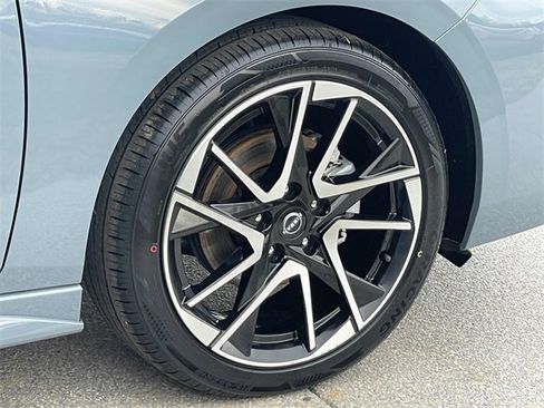 Used 2024 Nissan Sentra SR image 24