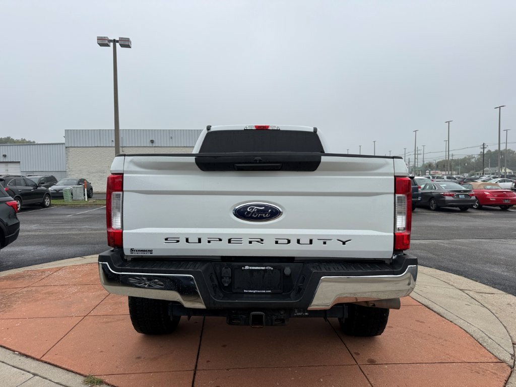 Used 2019 Ford F250 XLT AWD/4WD image 5