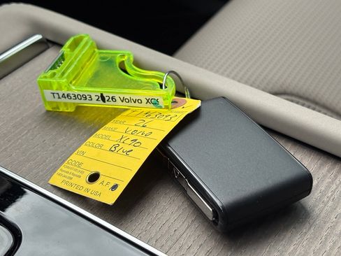 New 2026 Volvo XC90 B6 Ultra w/ Protection Package Premier image 24