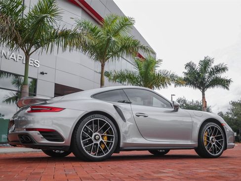 Used 2017 Porsche 911 Turbo S image 22