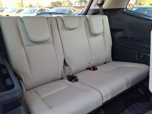 Certified 2023 Subaru Ascent Limited image 10