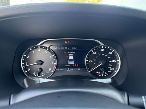 Used 2024 Nissan Frontier SV w/ SV Convenience Package image 19