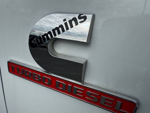 Used 2024 RAM 3500 Big Horn AWD/4WD image 45