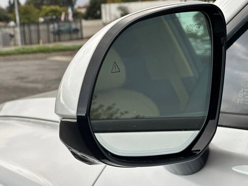 Used 2023 Genesis GV80 2.5T w/ Advanced Package image 53