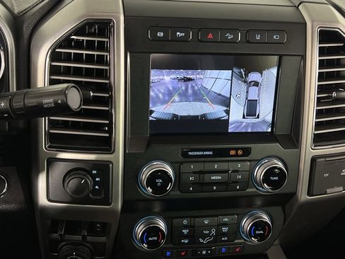 Used 2021 Ford F450 Platinum w/ FX4 Off-Road Package image 18