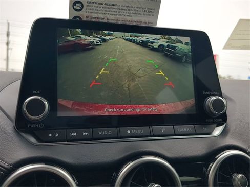 New 2025 Nissan Sentra SV image 18