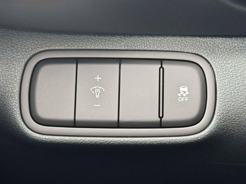 New 2026 Hyundai Venue SEL FWD image 15