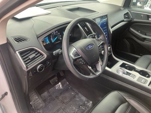 Used 2024 Ford Edge SEL image 14