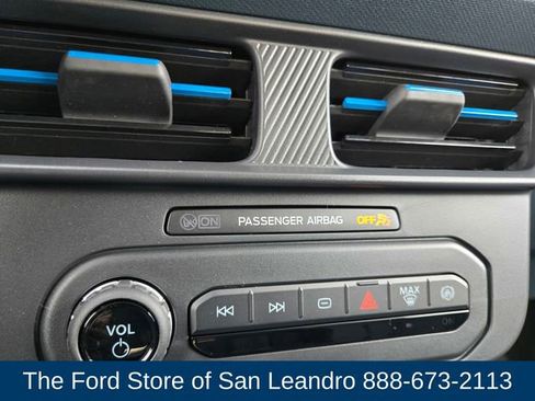 New 2025 Ford Maverick XLT image 15