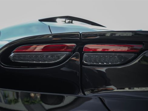 Certified 2024 Ferrari Purosangue Base image 16