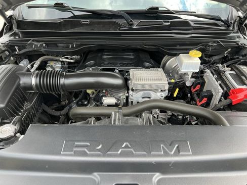 Used 2020 RAM 1500 Big Horn AWD/4WD image 30