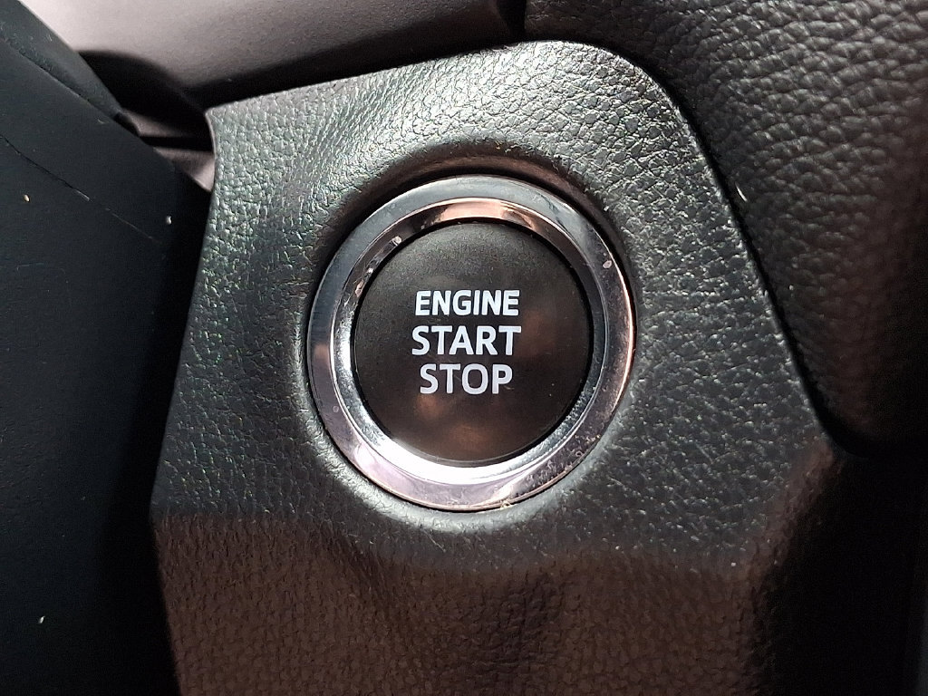Used 2024 Toyota RAV4 XLE AWD/4WD image 18