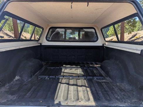 Used 2018 RAM 2500 Longhorn w/ Convenience Group AWD/4WD image 28