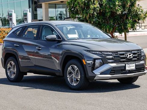New 2026 Hyundai Tucson Blue SE AWD/4WD image 6