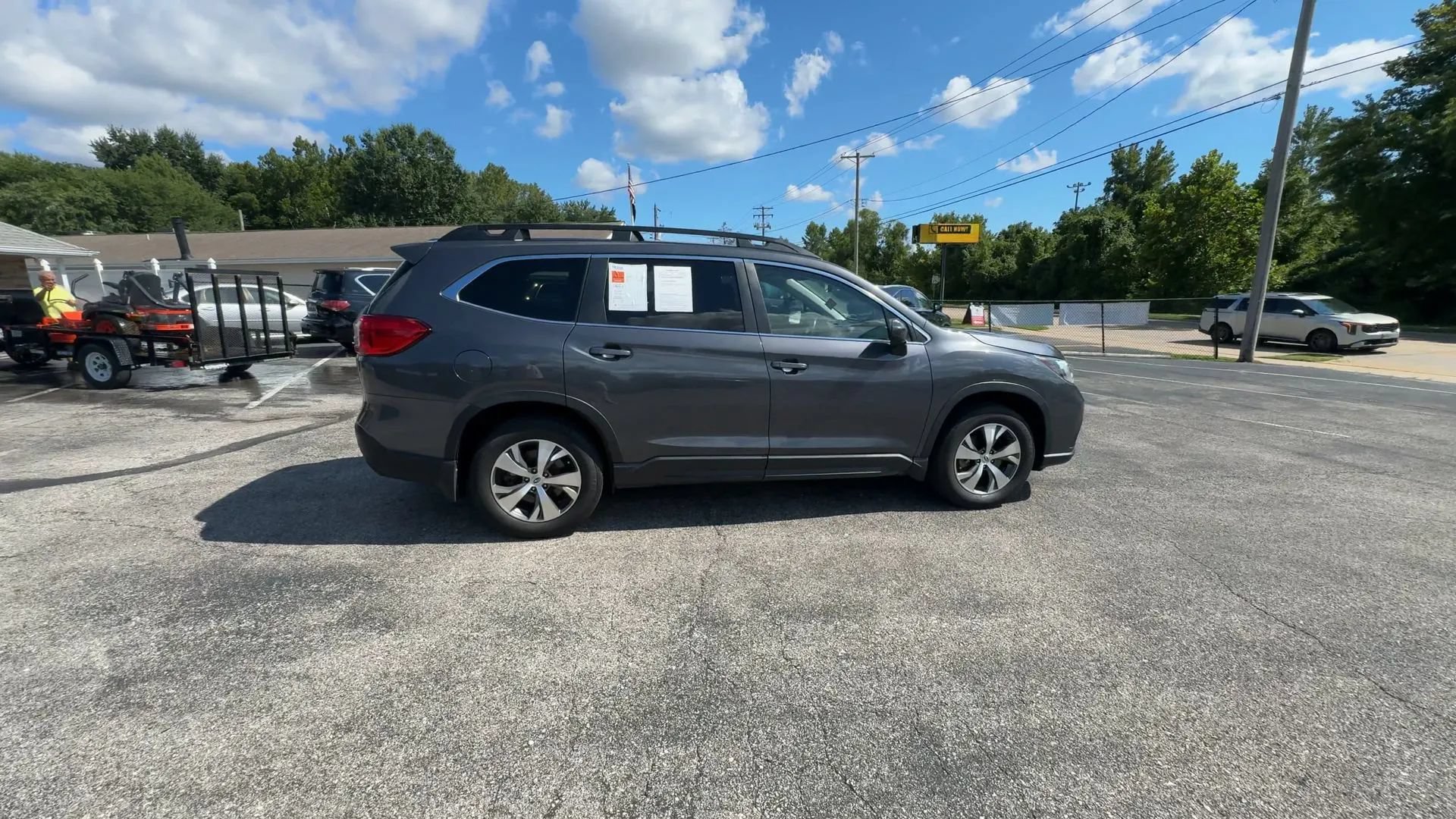 Used 2021 Subaru Ascent Premium AWD/4WD image 2