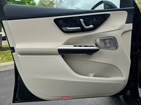 Certified 2026 Mercedes-Benz GLC 300 4MATIC image 21
