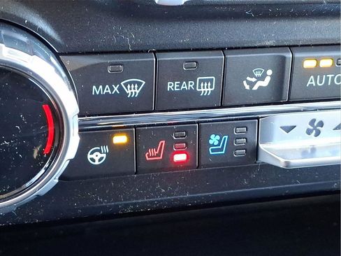 New 2026 Ford F250 Lariat w/ Chrome Package image 18