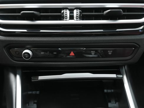 Used 2024 BMW M240i Coupe w/ Premium Package RWD image 16