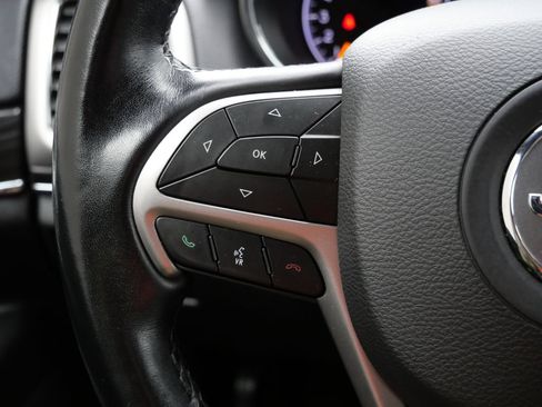 Used 2022 Jeep Grand Cherokee Limited RWD image 27